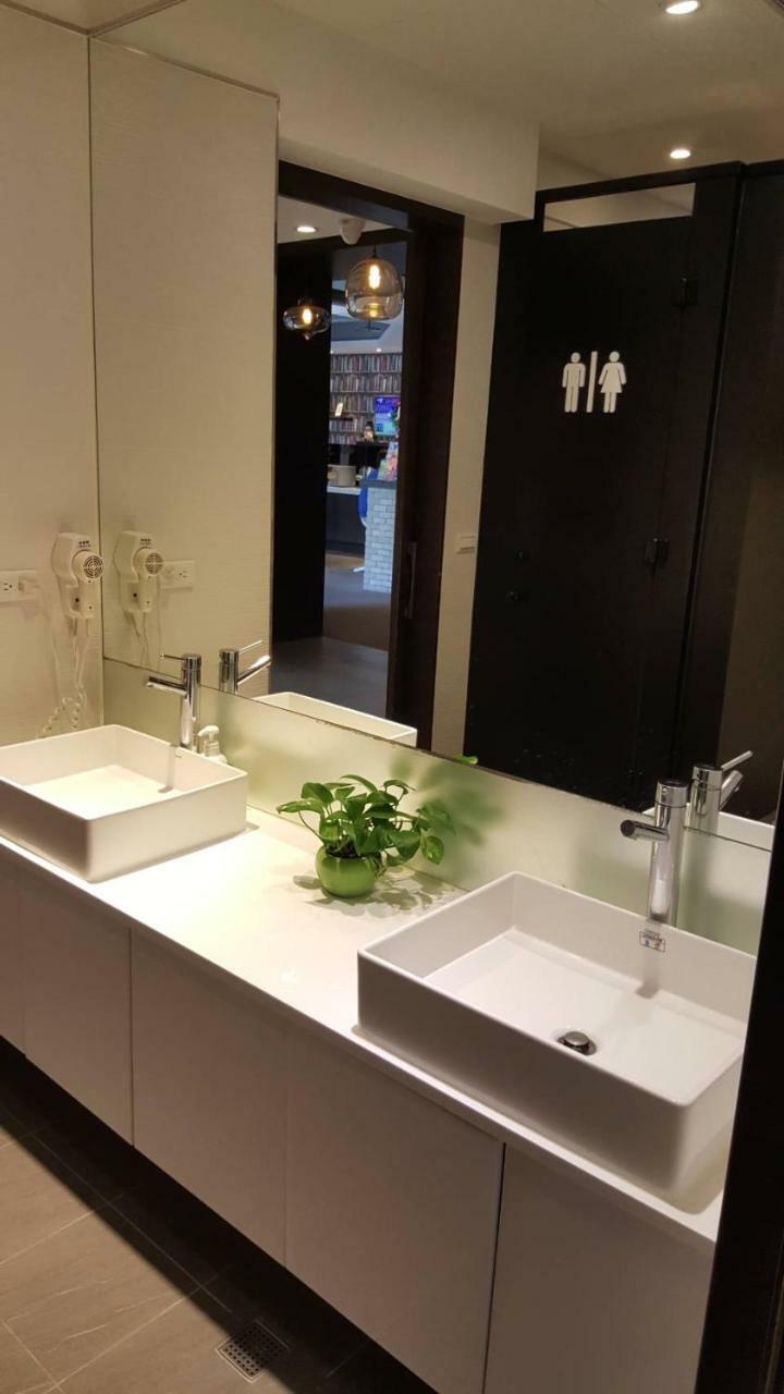 Chambre Double Économique avec Salle de Bains Commune