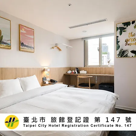 Hotel Attic-3